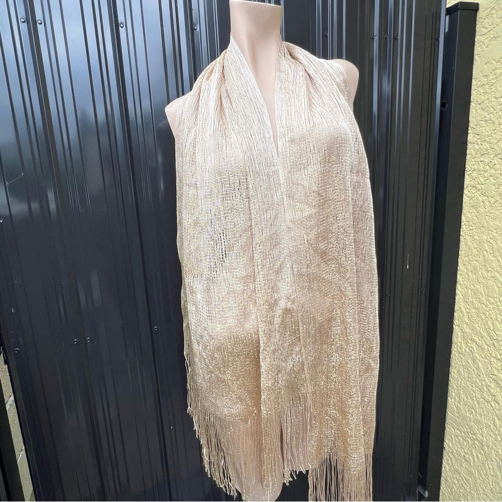 Gold Halter Top - Picture 12 of 15